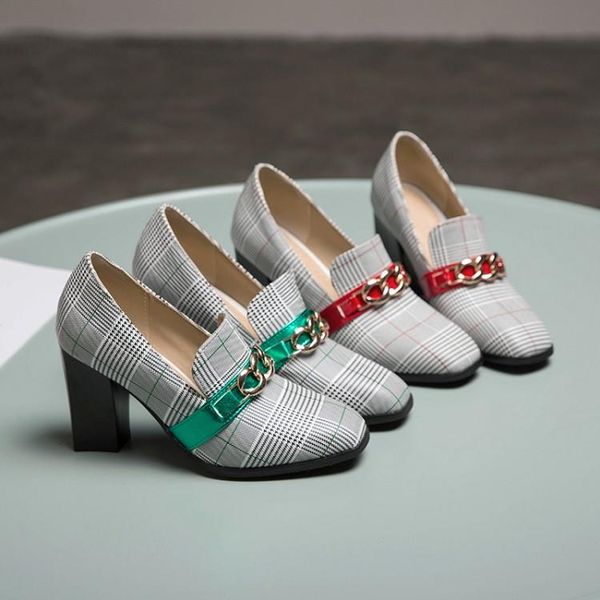 dress shoes square head plaid small women 2021 thick with metal chain fashion wild single, Black
dress shoes square head plaid small women 2021 thick with metal chain fashion wild single, Black