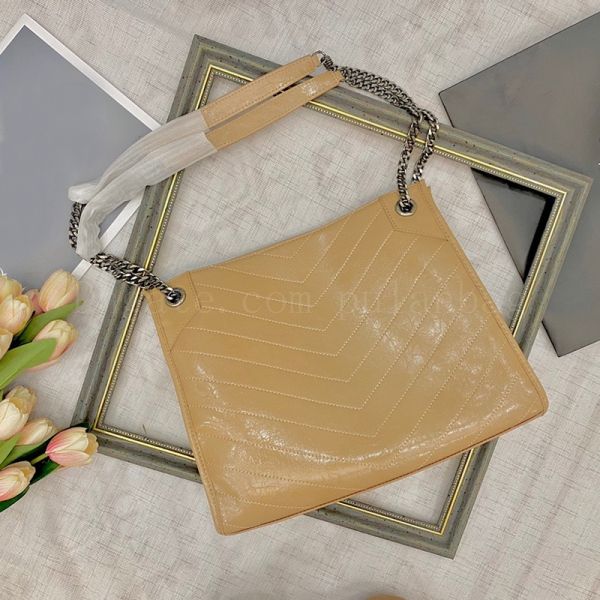women luxury genuine leather classic oil wax cowhide bag purse handbags lady chain messenger designer shoulder bags shopping totes
women luxury genuine leather classic oil wax cowhide bag purse handbags lady chain messenger designer shoulder bags shopping totes