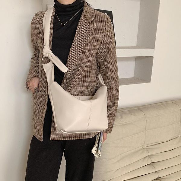 women's bag 2021 underarm single shoulder fashion dumpling pu cross duffel bags
women's bag 2021 underarm single shoulder fashion dumpling pu cross duffel bags