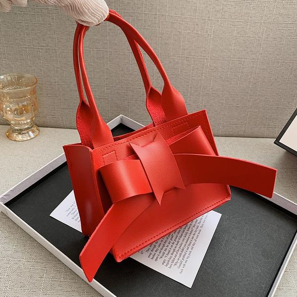 shoulder bags women's handbag european style classic pu leather girl's bag fashion big bowknot cute female's shopping
shoulder bags women's handbag european style classic pu leather girl's bag fashion big bowknot cute female's shopping