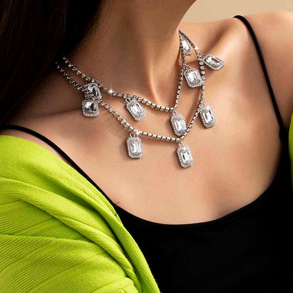 luxury crystal rhinestone choker collar women iced out gold silver color necklace statement wedding chocker jewelry 2021
luxury crystal rhinestone choker collar women iced out gold silver color necklace statement wedding chocker jewelry 2021