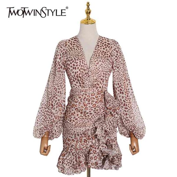 leopard patchwork ruffle dress for women v neck lantern sleeve high waist mini dresses female fashion clothing 210520, Black;gray
leopard patchwork ruffle dress for women v neck lantern sleeve high waist mini dresses female fashion clothing 210520, Black;gray