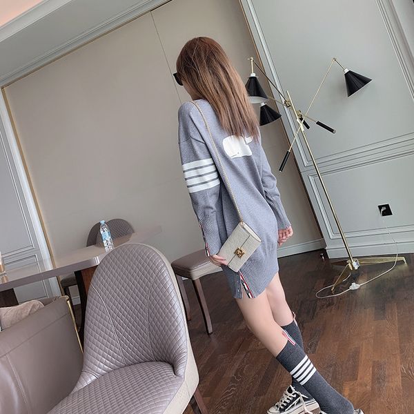 four bar loose round neck sleeve sweater women's 2021 autumn winter new whale medium and long bottomed women, White
four bar loose round neck sleeve sweater women's 2021 autumn winter new whale medium and long bottomed women, White