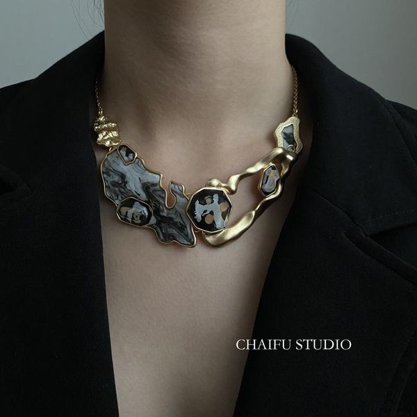 chokers niche design sense clavicle chain fashion exaggeration alloy geometry hollow out color choker2021 necklace sweater chainwomen, Golden;silver
chokers niche design sense clavicle chain fashion exaggeration alloy geometry hollow out color choker2021 necklace sweater chainwomen, Golden;silver