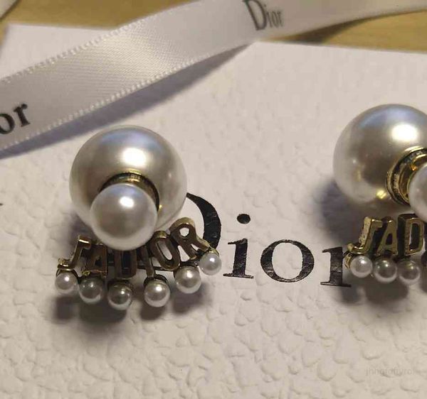 luxury designer fashion brand cd pearl earrings for women letter piercing ear party wedding jewelry gifts stud earrings, Red;brown
luxury designer fashion brand cd pearl earrings for women letter piercing ear party wedding jewelry gifts stud earrings, Red;brown