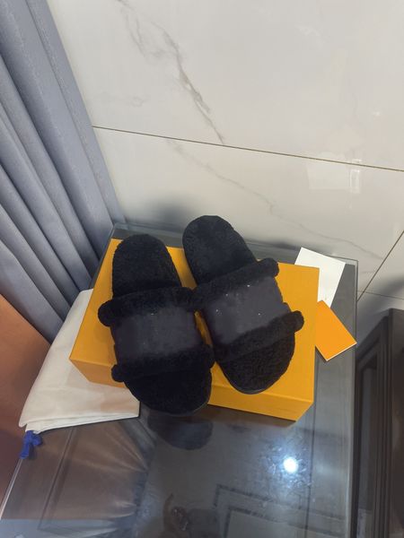 boots womens women designer slipper furry fluff yeah slides white black red yellow blue fur luxury sandals 1010
boots womens women designer slipper furry fluff yeah slides white black red yellow blue fur luxury sandals 1010