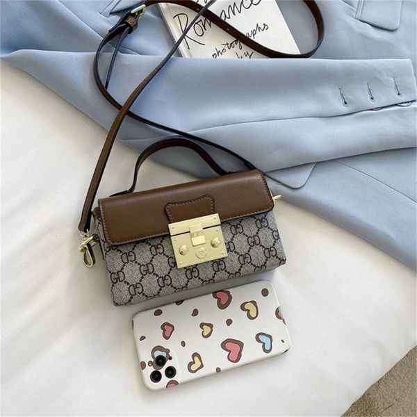designer sale new retro printed mobile phone bag women's crossbar fashion foreign style versatile one shoulder zero wallet mini bag who
designer sale new retro printed mobile phone bag women's crossbar fashion foreign style versatile one shoulder zero wallet mini bag who