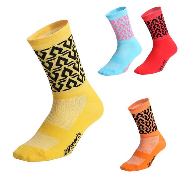 sports socks 2021 professional cycling men women road bicycle outdoor brand racing bike compression, Black
sports socks 2021 professional cycling men women road bicycle outdoor brand racing bike compression, Black