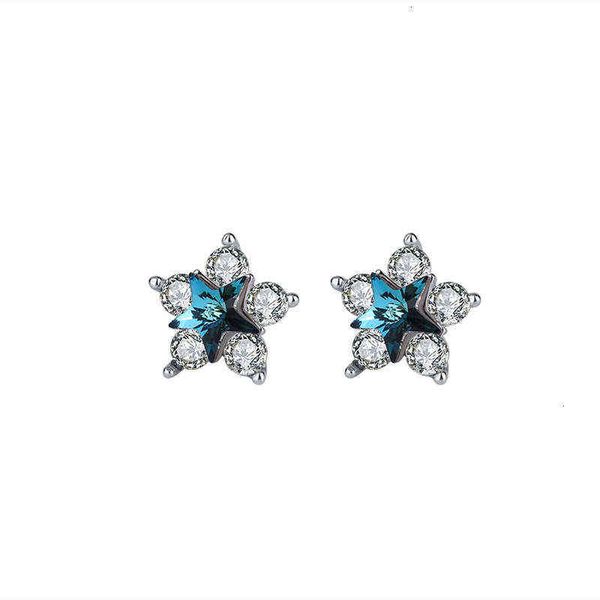 925 sier ear nail inlaid with zircon three-dimensional blue five pointed star earrings temperament celebrities long star, Golden
925 sier ear nail inlaid with zircon three-dimensional blue five pointed star earrings temperament celebrities long star, Golden