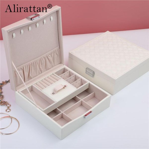 double layer embroidery large capacity jewelry storage box portable earrings ring small cosmetic bags & cases
double layer embroidery large capacity jewelry storage box portable earrings ring small cosmetic bags & cases