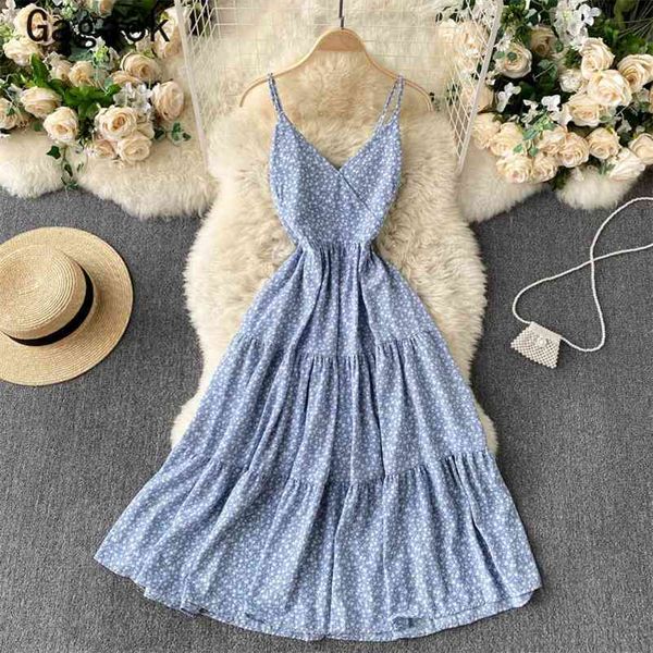 dresses for women summer v-neck spaghetti strap beach style floral print midi slim fashion wild vestidos 210531, Black;gray
dresses for women summer v-neck spaghetti strap beach style floral print midi slim fashion wild vestidos 210531, Black;gray