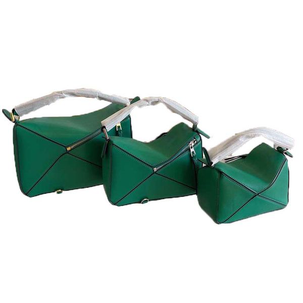 designer geometric tote bag for women luxury haute couture green trendy leather vintage sling shoulder crossbody bags
designer geometric tote bag for women luxury haute couture green trendy leather vintage sling shoulder crossbody bags