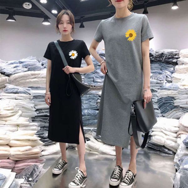 women's t-shirt short sleeve summer split over the knee long loose large casual dress 02zd, White
women's t-shirt short sleeve summer split over the knee long loose large casual dress 02zd, White