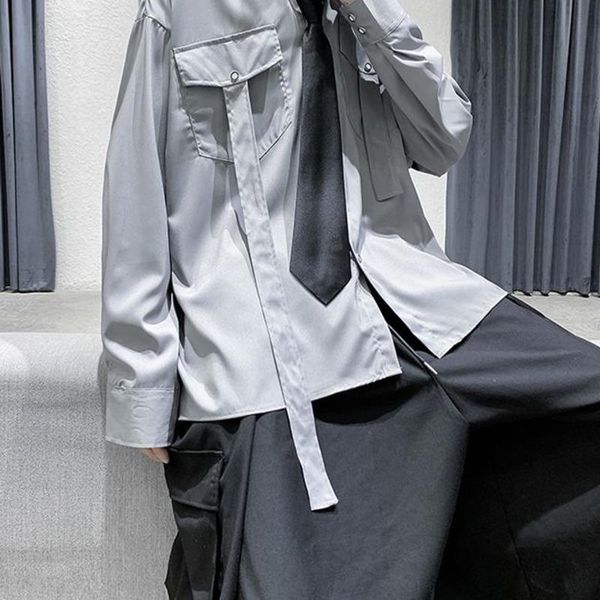 men's shirt 2021 autumn slim solid color web celebrity send tie long sleeve casual personality youth wear shirts, White;black
men's shirt 2021 autumn slim solid color web celebrity send tie long sleeve casual personality youth wear shirts, White;black