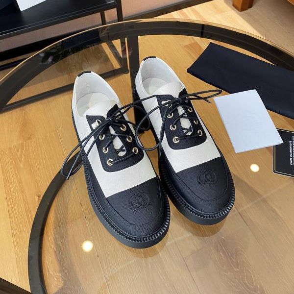 leather platform women's shoes designer lace-up brand black cloth stitching comfortable women's shoe lace shoe box, Red;white
leather platform women's shoes designer lace-up brand black cloth stitching comfortable women's shoe lace shoe box, Red;white