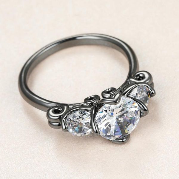 wedding rings luxury female white round crystal ring vintage 14kt black gold for women men punk zircon stone engagement, Slivery;golden
wedding rings luxury female white round crystal ring vintage 14kt black gold for women men punk zircon stone engagement, Slivery;golden