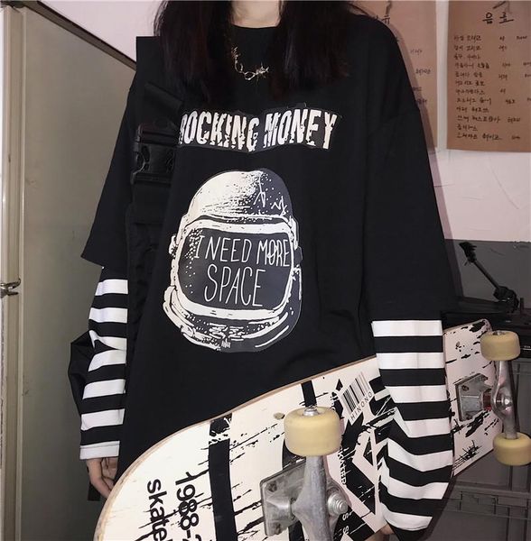 women's t-shirt oversize hip hop streetwear o-neck korean plus size drop long sleeve loose print fake two harajuku t-shirts, White
women's t-shirt oversize hip hop streetwear o-neck korean plus size drop long sleeve loose print fake two harajuku t-shirts, White