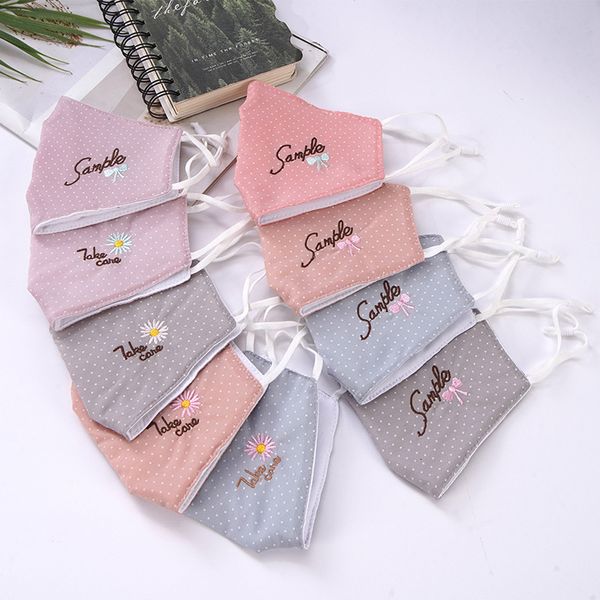 women's fashion simple embroidery dustproof warm autumn and winter korean breathable cold proof cotton mask
women's fashion simple embroidery dustproof warm autumn and winter korean breathable cold proof cotton mask