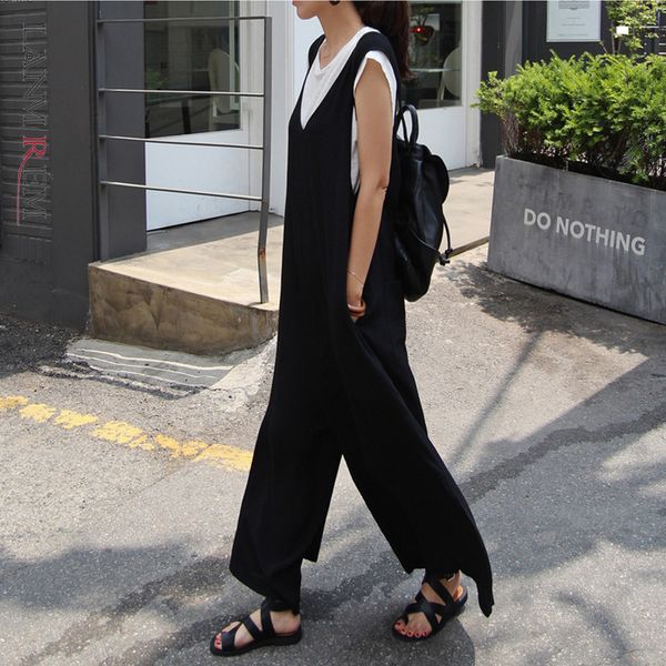 women strap jumpsuit loose size wide leg v neck black color long jumpsuits fit female fashion summer 2h212 210507, Black;white
women strap jumpsuit loose size wide leg v neck black color long jumpsuits fit female fashion summer 2h212 210507, Black;white