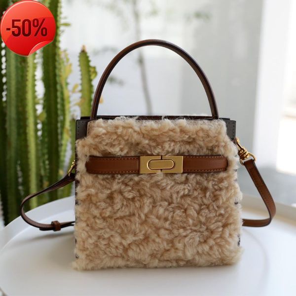 evening bags winter wool 2021 ladies hand fashion crossbody for women leather shoulder bolsas feminina
evening bags winter wool 2021 ladies hand fashion crossbody for women leather shoulder bolsas feminina