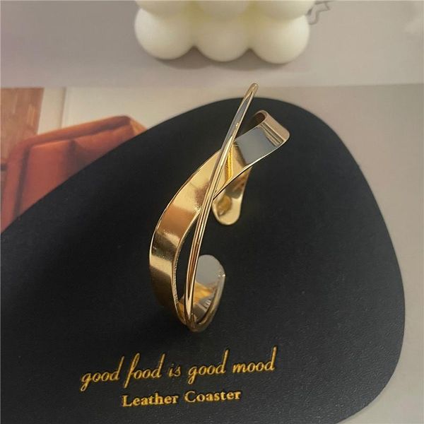 beaded, strands opening irregular bracelet women fashion personality cross simple geometric metal wholesale, Black
beaded, strands opening irregular bracelet women fashion personality cross simple geometric metal wholesale, Black