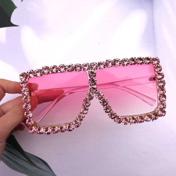 aviator sunglasses teenyoun 2021 crystal luxury diamond sunglasses women brand oversized square sun glasses for female large frame eyewear u, White;black
aviator sunglasses teenyoun 2021 crystal luxury diamond sunglasses women brand oversized square sun glasses for female large frame eyewear u, White;black