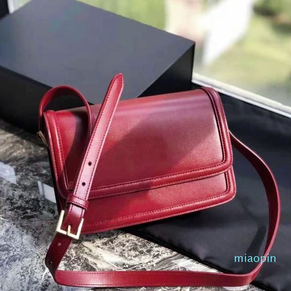 2021 newset women handbags purses designer lady shoulder bags senior crossbody bag new fashion plain flap socialite bag
2021 newset women handbags purses designer lady shoulder bags senior crossbody bag new fashion plain flap socialite bag