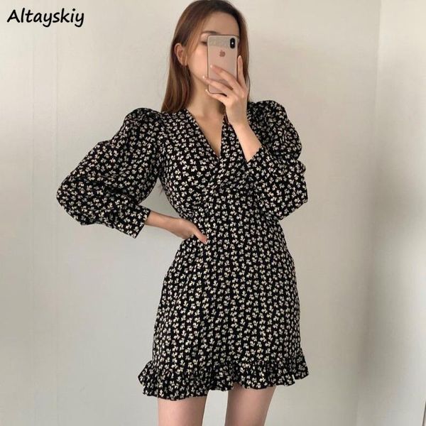 casual dresses floral women mini korean style chic trendy leisure slim brisk temperament ulzzang v-neck teenagers summer girls, Black;gray
casual dresses floral women mini korean style chic trendy leisure slim brisk temperament ulzzang v-neck teenagers summer girls, Black;gray