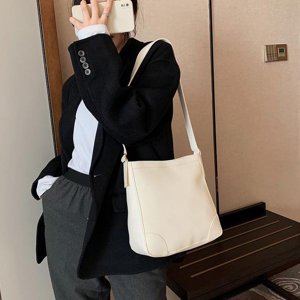 evening bags oversized handbags women 2021 quality pu leather shoulder bag female harajuku street style large capacity bolsos
evening bags oversized handbags women 2021 quality pu leather shoulder bag female harajuku street style large capacity bolsos