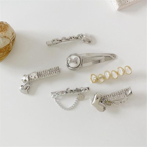 hair clips & barrettes aomu 2021 fashion gold silver color metal love bow hairpin smooth irregular shiny tassel duckbill clip for women jewe, Golden;silver
hair clips & barrettes aomu 2021 fashion gold silver color metal love bow hairpin smooth irregular shiny tassel duckbill clip for women jewe, Golden;silver