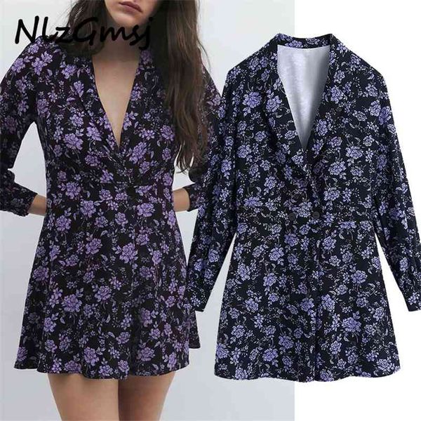women blue print blazer jumpsuit female vintage floral long sleeve lapel elegant woman jumpsuits 210628, Black;white
women blue print blazer jumpsuit female vintage floral long sleeve lapel elegant woman jumpsuits 210628, Black;white