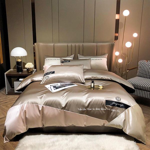 cotton series bedding set bright champagne duvet cover 140s density bed sheet 1.5/1.8/2.0m home and commercial high-end sets
cotton series bedding set bright champagne duvet cover 140s density bed sheet 1.5/1.8/2.0m home and commercial high-end sets