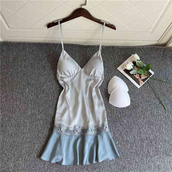 women's sleepwear female nightgown casual patchwork lace trim sleepshirt v-neck mini suspender night satin home ing gown 6zmo, Black;red
women's sleepwear female nightgown casual patchwork lace trim sleepshirt v-neck mini suspender night satin home ing gown 6zmo, Black;red