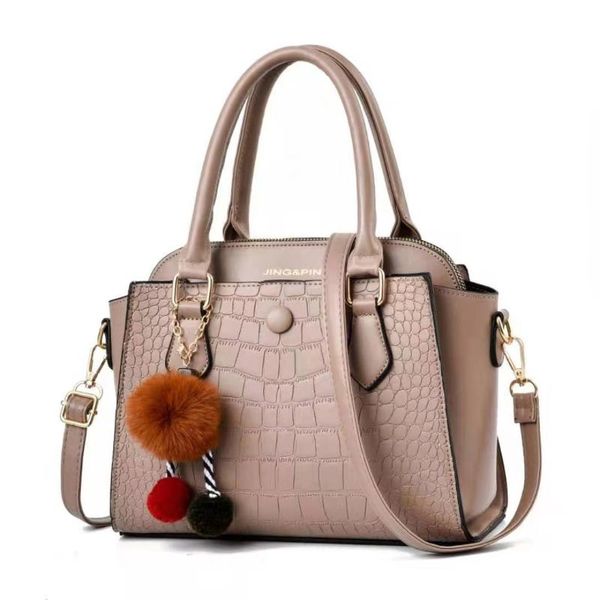 evening bags european and american style 2021 autumn winter crocodile pattern women's bag portable one shoulder messenger
evening bags european and american style 2021 autumn winter crocodile pattern women's bag portable one shoulder messenger