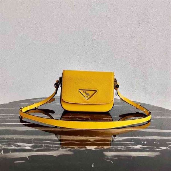 handbag2021 korean fashion leisure one shoulder lady's bag student's small square same cross overseas handbaggg bag
handbag2021 korean fashion leisure one shoulder lady's bag student's small square same cross overseas handbaggg bag
