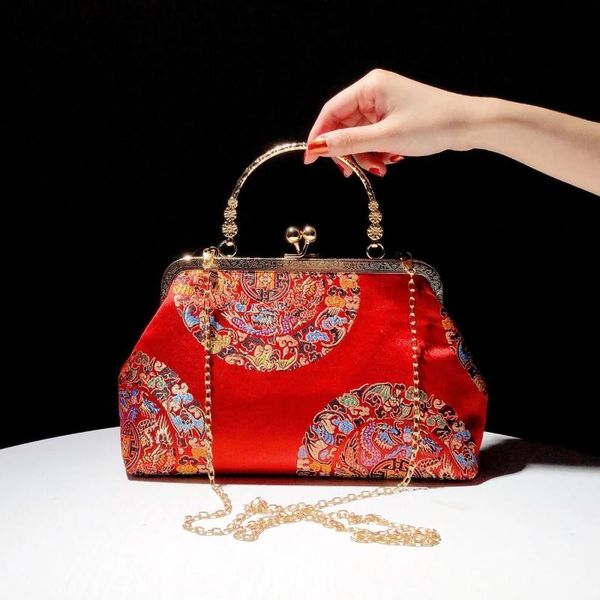 vintage women's handbags purses lock shell bag bags women shoulder crossbody with 120cm chain strap
vintage women's handbags purses lock shell bag bags women shoulder crossbody with 120cm chain strap