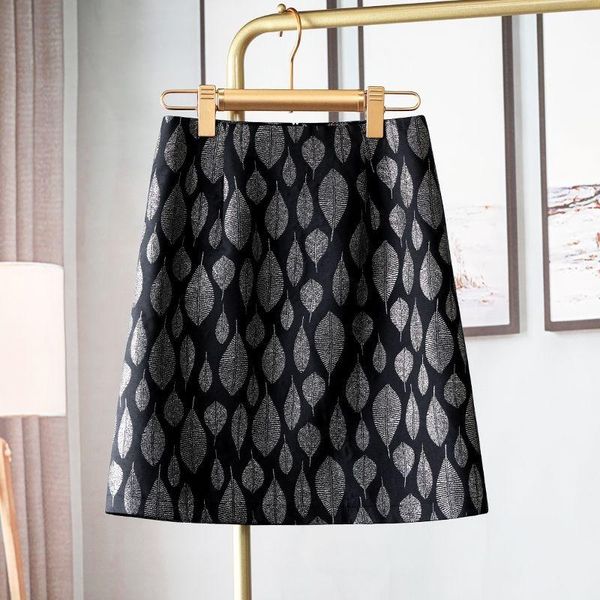 women spring summer fashion printed mini skirt high waist a-line female korean office party elegant pencil skirts y250, Black
women spring summer fashion printed mini skirt high waist a-line female korean office party elegant pencil skirts y250, Black