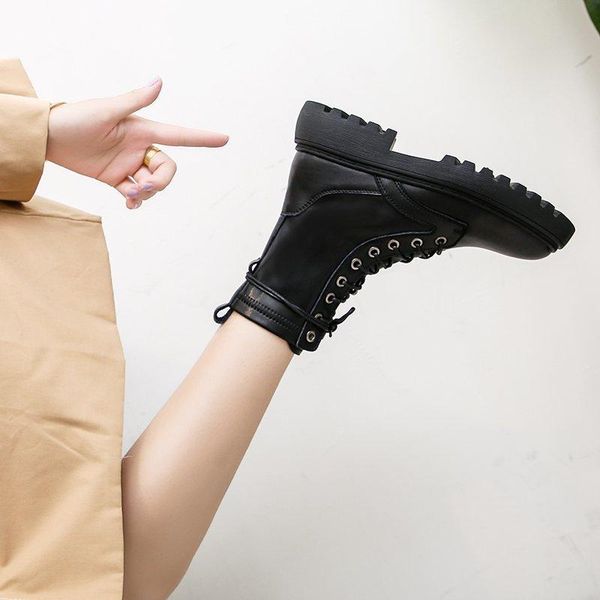 boots 2021 fashion black pu leather ankle women autumn winter round toe lace up shoes woman motorcycle platform botas
boots 2021 fashion black pu leather ankle women autumn winter round toe lace up shoes woman motorcycle platform botas