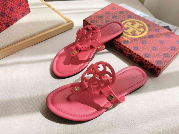 summer new style tory arch tang li bai qi women's shoes sheepskin sandals hollow out slippers leather flat bottom flip flop zlh, Black 
summer new style tory arch tang li bai qi women's shoes sheepskin sandals hollow out slippers leather flat bottom flip flop zlh, Black