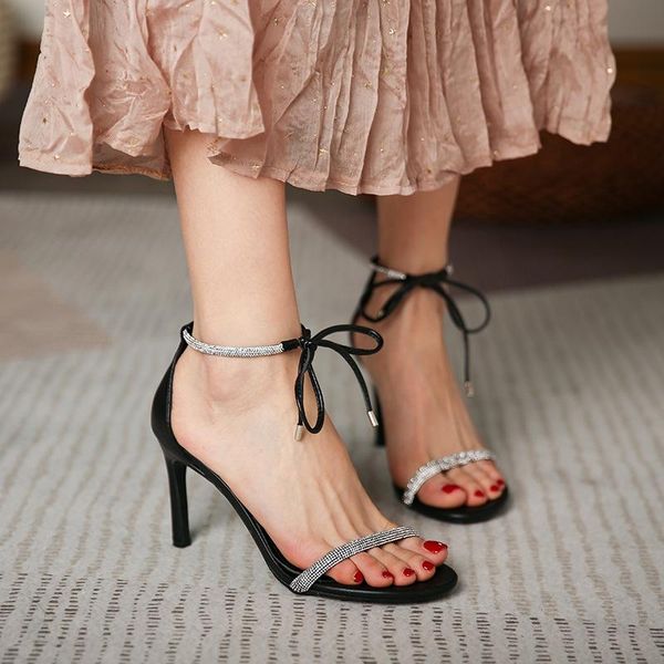 dress shoes beige heeled sandals bow open toe large size 2021 women's all-match buckle strap black closed rhinestone high peep big
dress shoes beige heeled sandals bow open toe large size 2021 women's all-match buckle strap black closed rhinestone high peep big