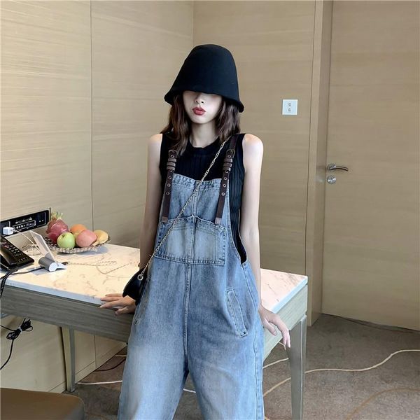 women's jeans women 2021 korean version loose age reducing high waist wide leg strap pants spring and autumn, Blue
women's jeans women 2021 korean version loose age reducing high waist wide leg strap pants spring and autumn, Blue