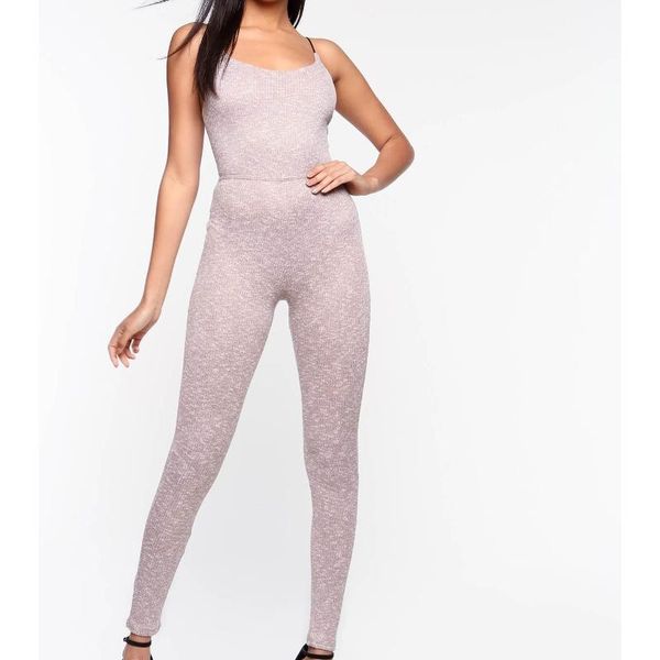 women's jumpsuits & rompers 2021 spring summer cross bandage backless women spaghetti strap straight jumpsuit casual long romper, Black;white
women's jumpsuits & rompers 2021 spring summer cross bandage backless women spaghetti strap straight jumpsuit casual long romper, Black;white