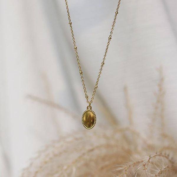 pendant necklaces stainless steel magic mirror oval glossy necklace for women metal clavicle chain polished gold color, Silver
pendant necklaces stainless steel magic mirror oval glossy necklace for women metal clavicle chain polished gold color, Silver