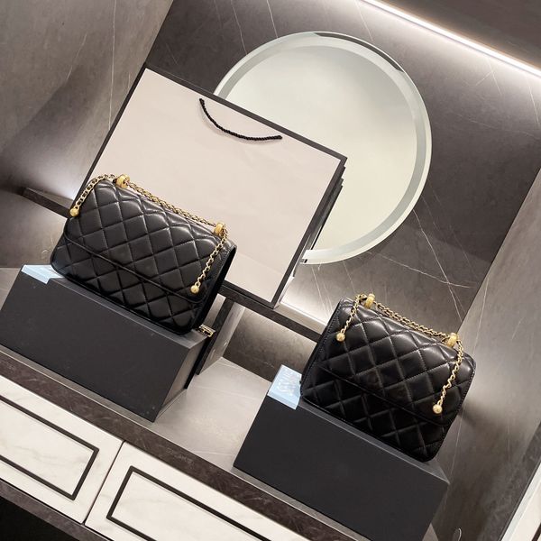 5a wallet fashion lady shoulder bag purse woc sheepskin backpack handbags tote purses totes crossbody crocodile wallets women luxurys design, Red;black
5a wallet fashion lady shoulder bag purse woc sheepskin backpack handbags tote purses totes crossbody crocodile wallets women luxurys design, Red;black