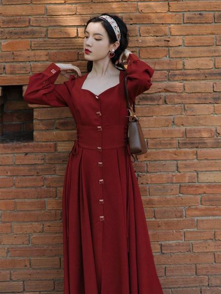 casual dresses spring and autumn french retro mid-length dress red square collar elegant long sleeve gentle formal for women, Black;gray
casual dresses spring and autumn french retro mid-length dress red square collar elegant long sleeve gentle formal for women, Black;gray