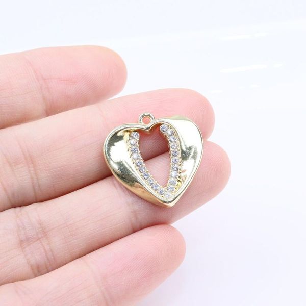 charms eruifa 6pcs 20mm lovely heart leaf with rhinestone coin zinc alloy necklace.earring bracelet jewelry diy handmade 2 colors, Bronze;silver
charms eruifa 6pcs 20mm lovely heart leaf with rhinestone coin zinc alloy necklace.earring bracelet jewelry diy handmade 2 colors, Bronze;silver