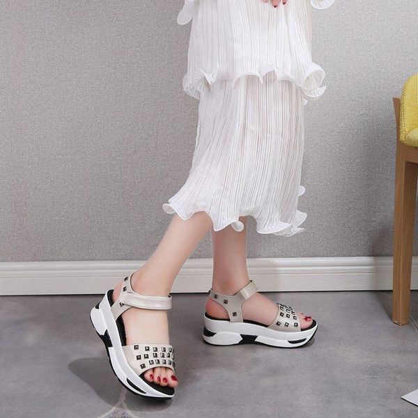 summer fashion wild daddy shoes rivet thick bottom increased beach sandals female casual sports z971, Black
summer fashion wild daddy shoes rivet thick bottom increased beach sandals female casual sports z971, Black