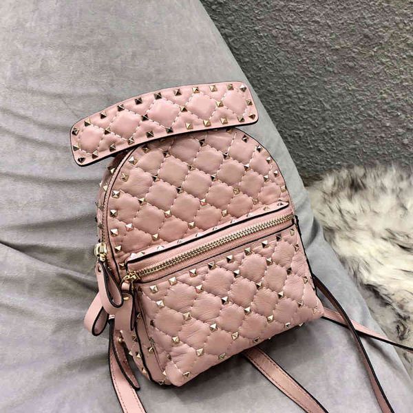 rivet crossbody shoulder bag satchels fannyback women mini zipper backpack sheepskin leather backpack travel luggage handbag fast shipping
rivet crossbody shoulder bag satchels fannyback women mini zipper backpack sheepskin leather backpack travel luggage handbag fast shipping
