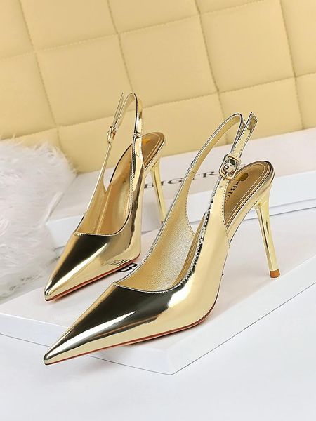 nightclub thin metal heel stiletto high-heeled pumps pointed toe hollowed out with champagne high heels 2021 spring dress shoes, Black
nightclub thin metal heel stiletto high-heeled pumps pointed toe hollowed out with champagne high heels 2021 spring dress shoes, Black
