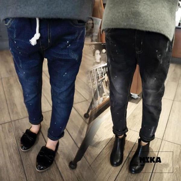 brand baby girl velvet jeans 2021 winter stretchy denim pant children's graffiti pencil pants thicker warm sport trousers, Blue
brand baby girl velvet jeans 2021 winter stretchy denim pant children's graffiti pencil pants thicker warm sport trousers, Blue